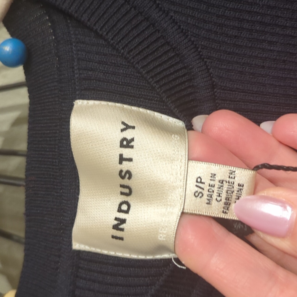 Industry Republic Clothing Women's Size Small Navy Blue Flutter Top Ribbed Nwt - Picture 2 of 12